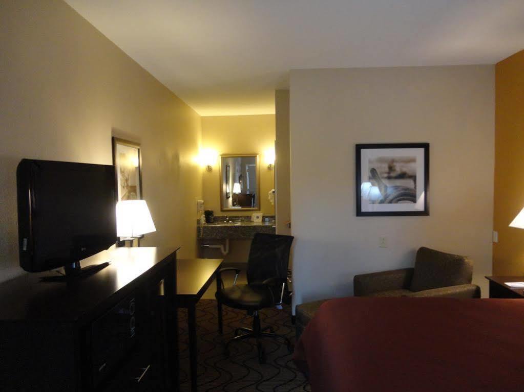 Best Western Lake Conroe Montgomery Exteriér fotografie