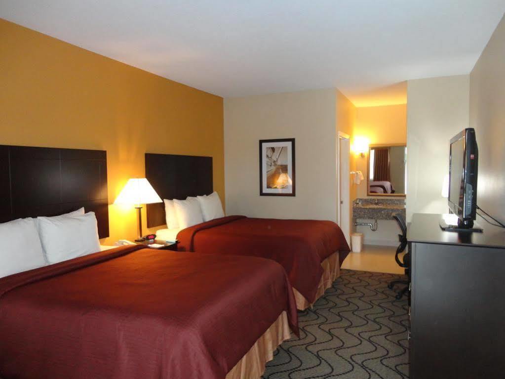 Best Western Lake Conroe Montgomery Exteriér fotografie